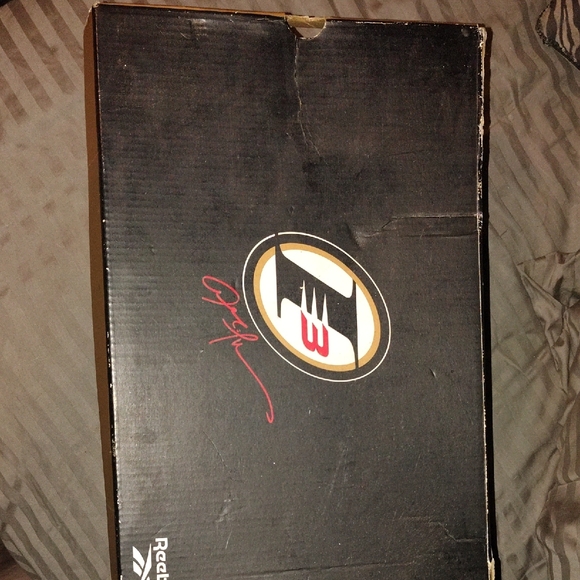 Reebok Black and White Basketball Shoes - Picture 4 of 9